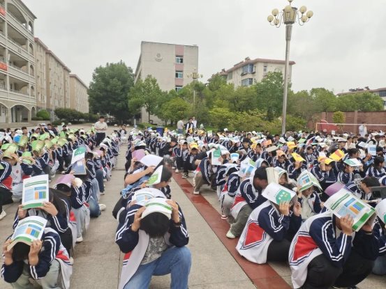 33bbcd68a6d6593e54d4ca2653fae5e89bb4e4ae