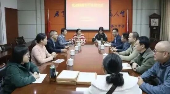 19a665a4d5ff4eb2c18d3563f9c17085ac8c26c5